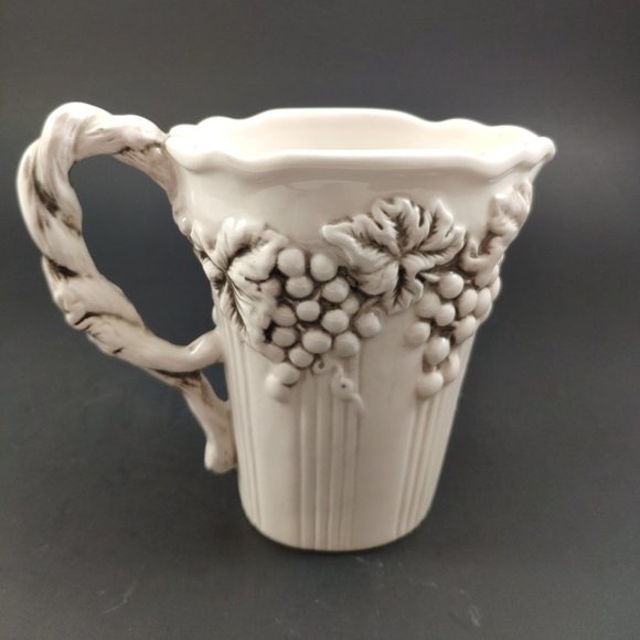 Bella Casa Ganz 3D Ceramic Fall Fruit Sugar Creamer and Shakers - Picture 8 of 16